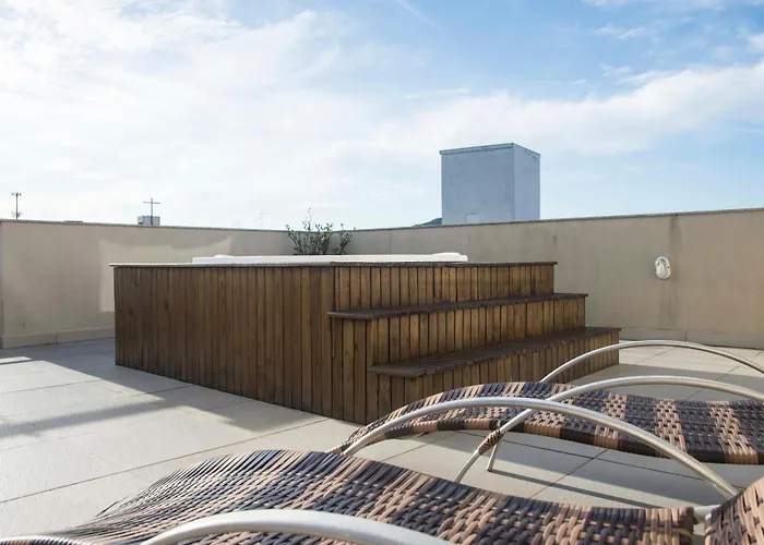 Cobertura No Centrinho Dos Ingleses Com Jacuzzi Privativa Ing-010-1303